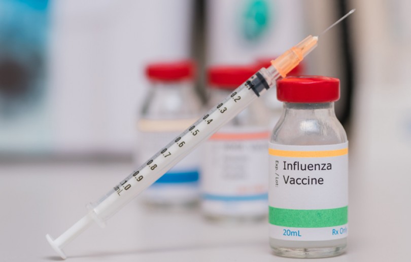 Em reta final, vacinação contra Influenza está disponível para todas as pessoas acima de seis meses