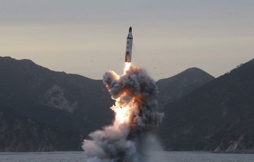 EUA impõem sanções a norte-coreanos e russos após testes de mísseis