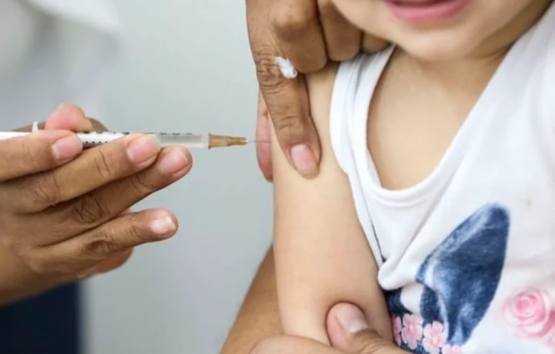 Petrópolis começa imunização de bebês de seis meses a menores de três anos contra a covid na próxima segunda (21)