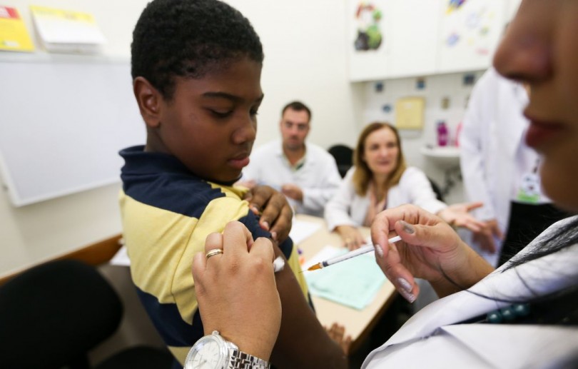 Em SP, 6 a cada 10 crianças têm carteiras de vacinação desatualizadas