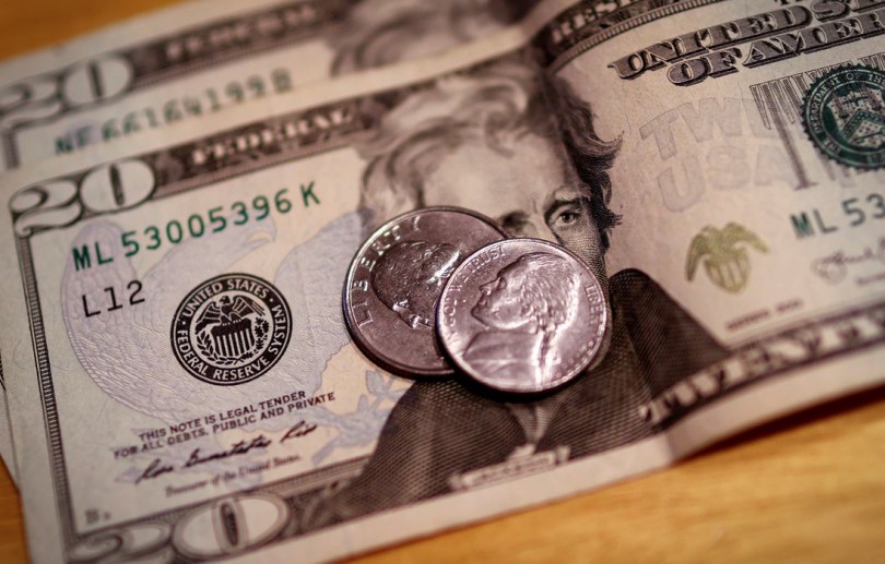 Dólar cai para R$ 5,10 após declarações de Haddad sobre reformas