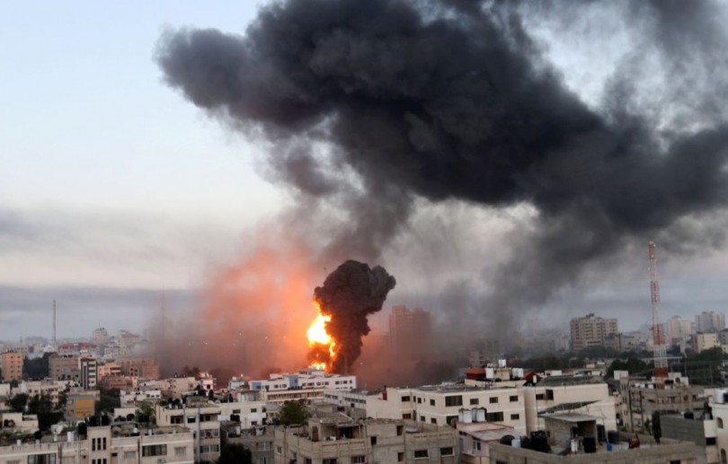 Israel inicia incursão por terra na Faixa de Gaza