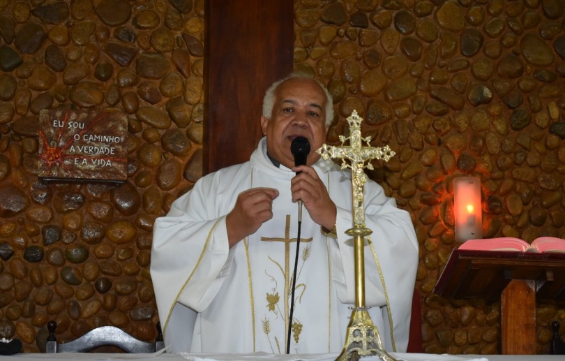 Padre Veraldo morre aos 57 por complicações da Covid-19