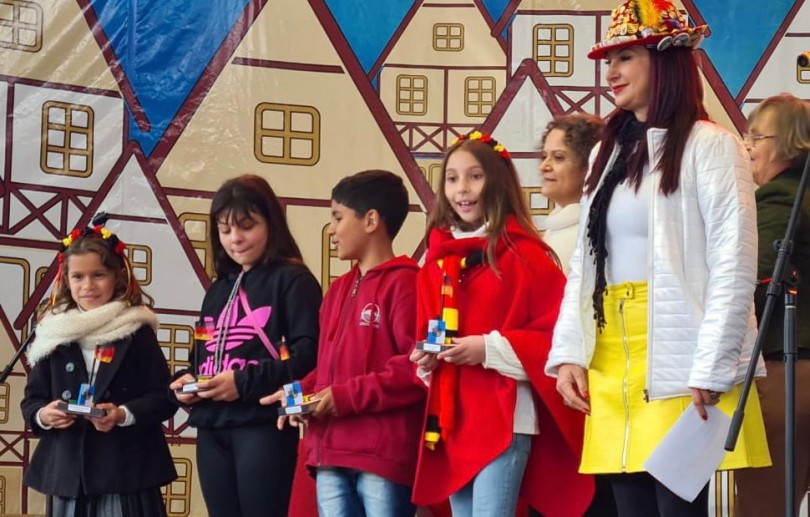Festival de Poesia da Bauernfest celebra a arte e a cultura em Petrópolis (5)