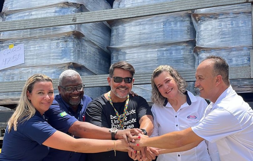 Bramil Supermercados doou hoje (24) mais de 12 mil litros d’água para prefeitura de Barra do Piraí