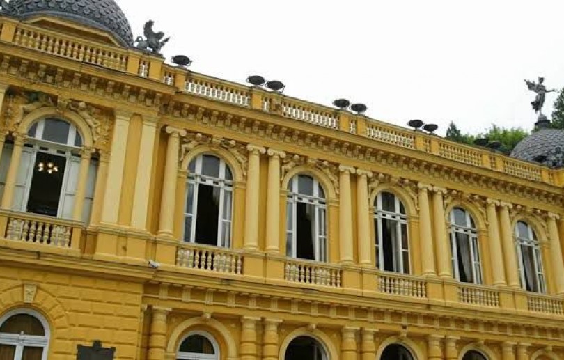 Câmara Municipal de Petrópolis busca acordo com empresa GE CELMA para recuperação de recursos