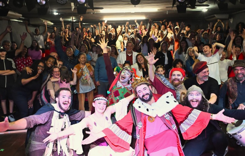 Espetáculo "O Flautista e a Princesa de Hamelin" encanta Petrópolis com acessibilidade e ingressos esgotados