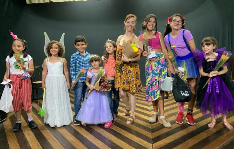 Aulas de teatro consolidam legado artístico da Escola de Música Santa Cecília e ampliam formação cultural dos alunos