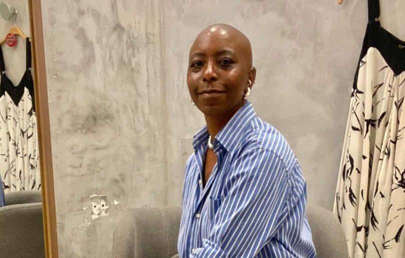 Bazar de Trocas movimenta Estácio Petrópolis nesta segunda (27) com moda consciente e consultoria de estilo gratuita