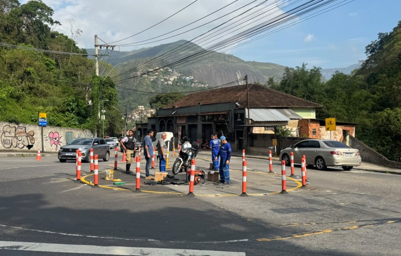Prefeitura inicia sinalização da Rotatória do Carangola