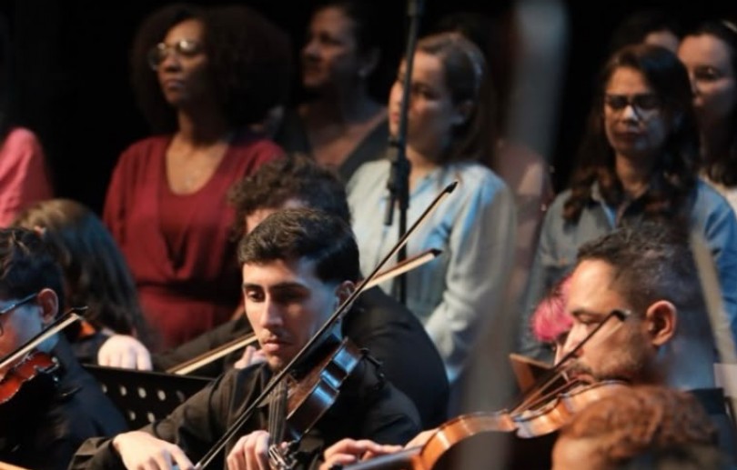 Violino: quando a música também ensina a ouvir, concentrar e persistir