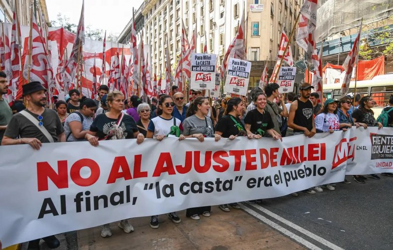 Aéreas brasileiras cancelam voos para Argentina no dia 24 por greve