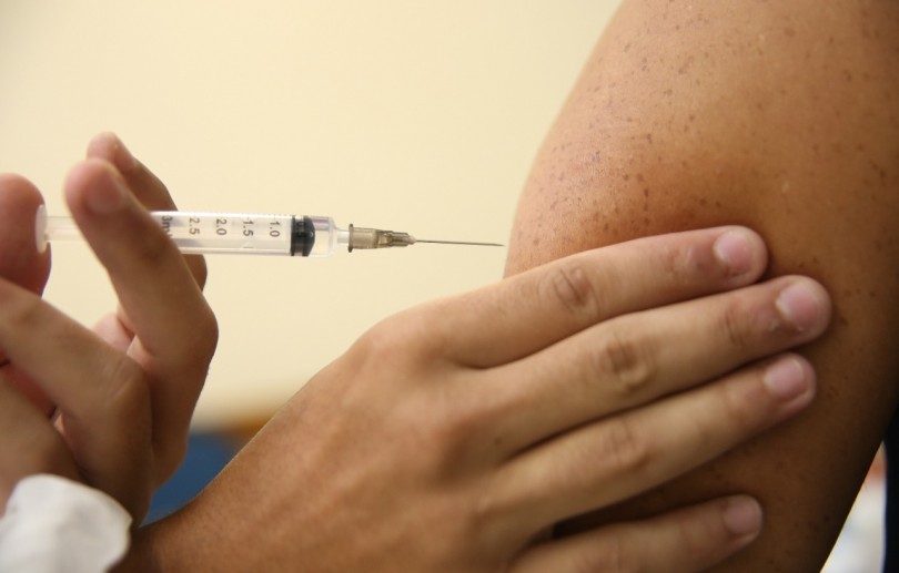 Mais de nove mil pessoas já tomaram o reforço da vacina contra a covid