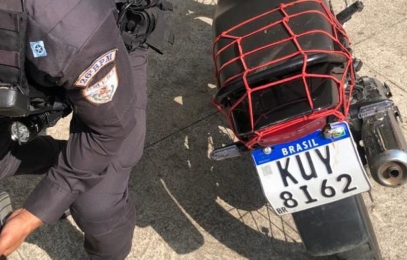Policiais prendem homem por receptação e recuperam motocicleta roubada em Nogueira