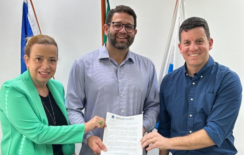 Linha de ônibus Petrópolis x Seropédica será colocada em teste pelo governo do Estado após pedido dos vereadores Hingo Hammes e Gilda Beatriz