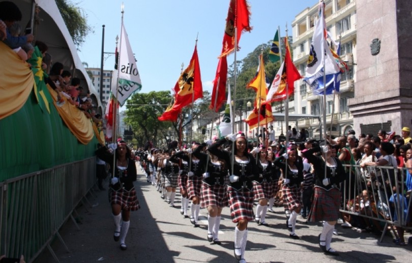 Prefeitura inicia preparativos para o desfile cívico na Rua do Imperador