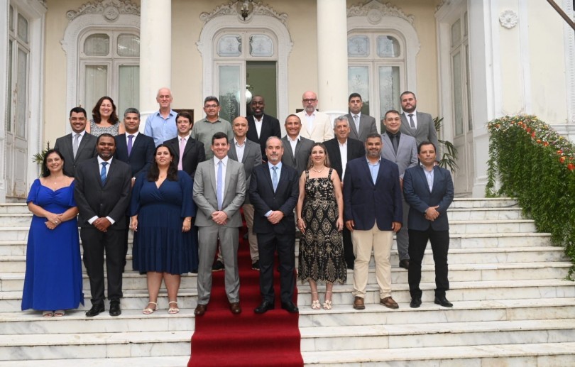 Hingo Hammes empossa secretariado e inicia gestão com foco em inovação e resultados para Petrópolis