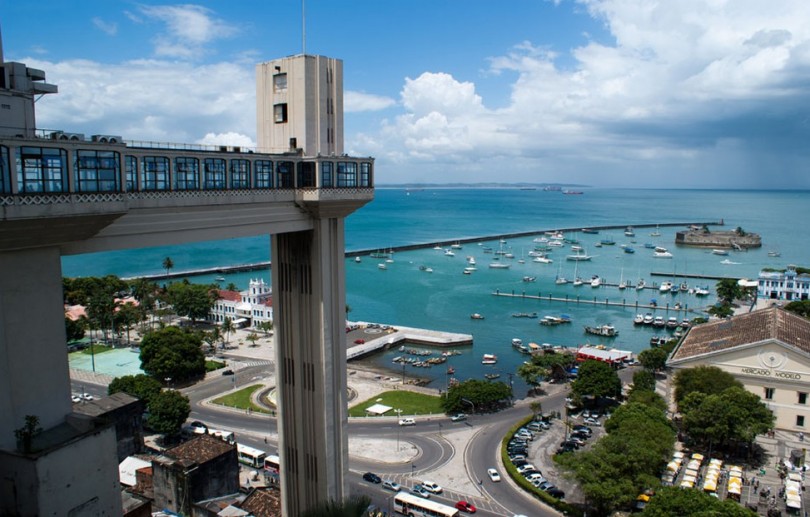 Governo da Bahia amplia toque de recolher no estado
