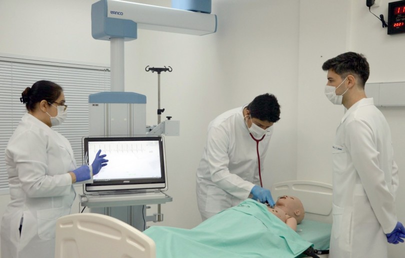 Faculdade de Medicina de Petrópolis abre processo seletivo com base na nota do ENEM