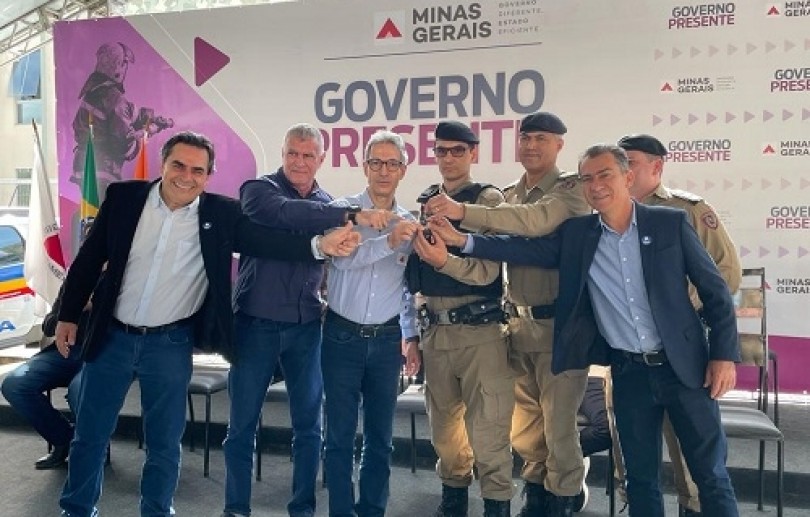 Governador de Minas entrega 29 novas viaturas à PMMG em Divinópolis