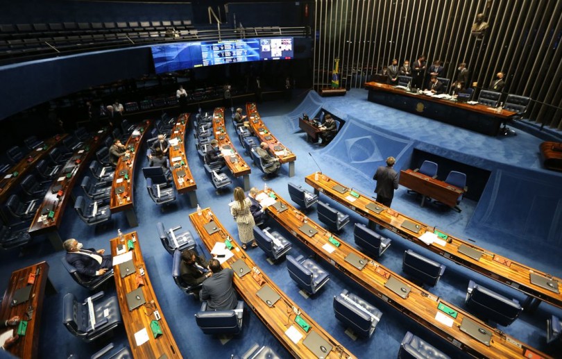Senado aprova MP que aumenta a tributação sobre o lucro dos bancos