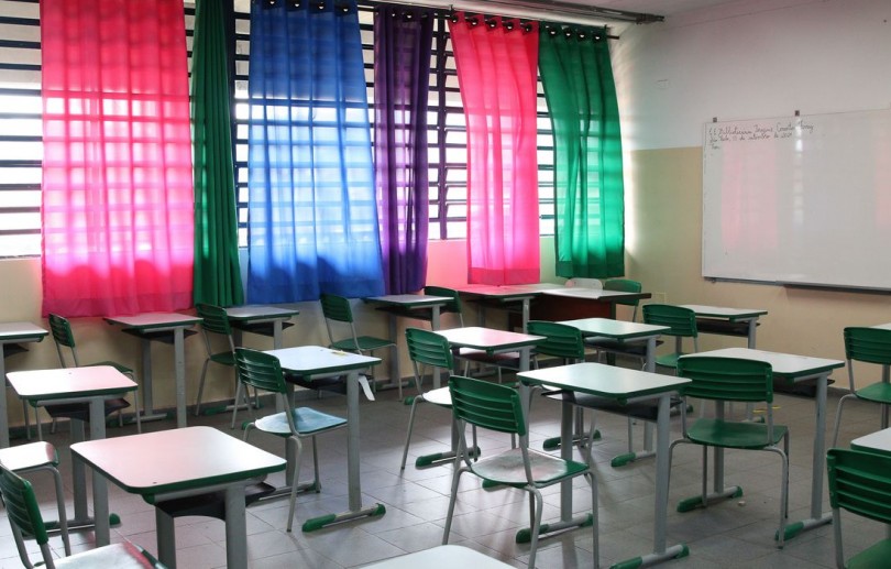 Estado e prefeitura do Rio buscam alunos que não voltaram para escola
