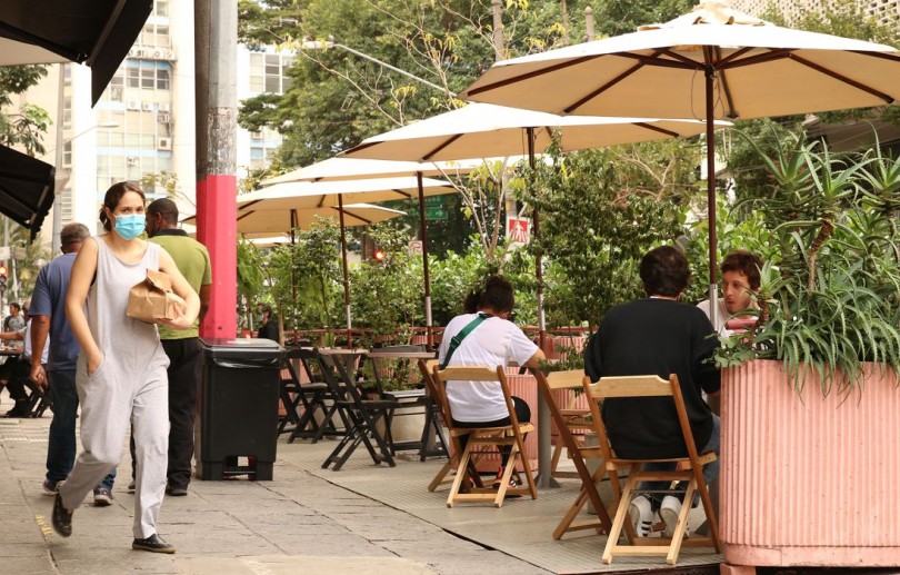 São Paulo reduz ICMS para bares e restaurantes