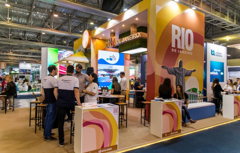 Petrópolis divulga seu potencial de turismo na ABAV Expo, a maior do setor na América Latina