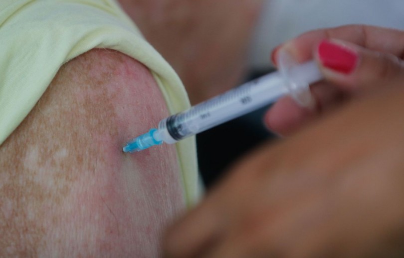 178 mil na faixa de 30 a 39 anos não se vacinaram contra covid-19 no Rio